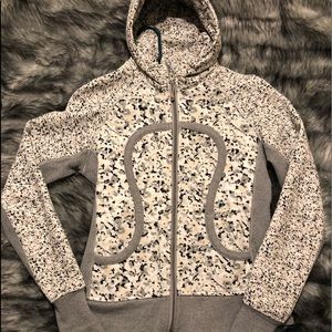 LULULEMON SCUBA HOODIE